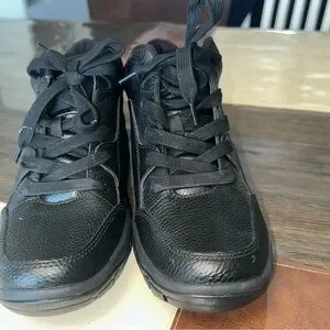 Dr. Scholl display picture 2